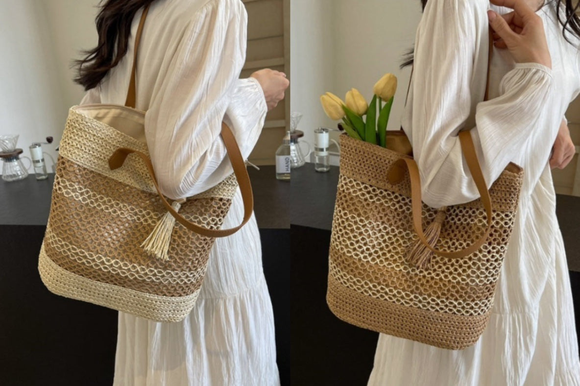 Geweven Shopper met Kwastdetail en Leren Schouderbanden-12