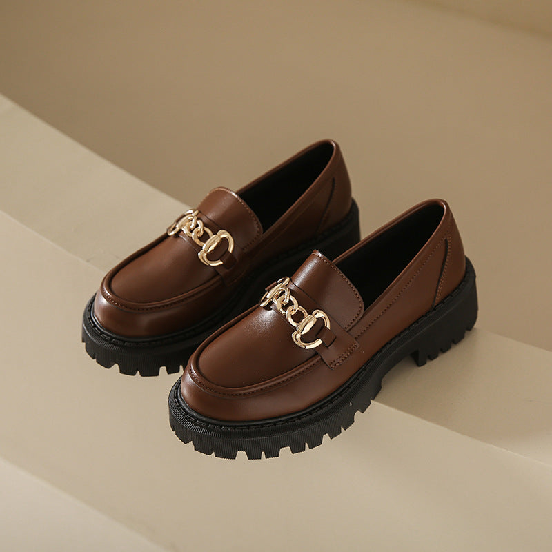 Lakleren Loafers met Chunky Zool en Goudkleurig Detail-13