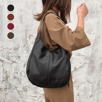 Ruime Hobo Schoudertas met Zachte Lederlook en Brede Schouderband