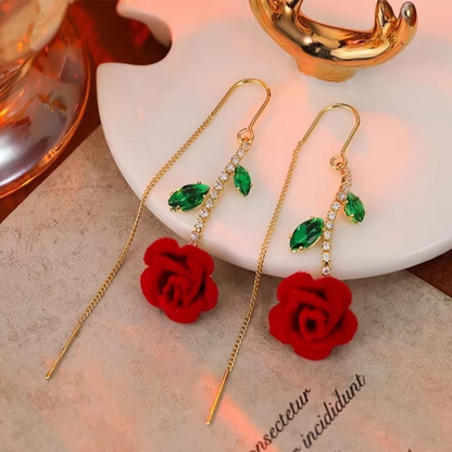 🌹 ✨ Модерни обеци с кристали в цвят на червена роза
